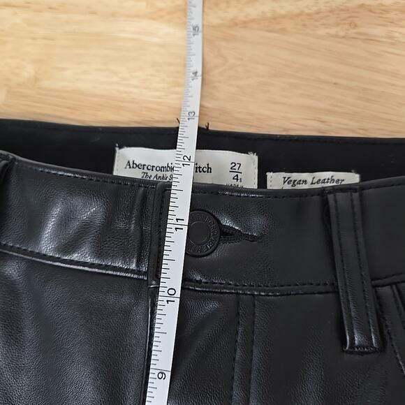 Abercrombie Fitch Ankle Straight Ultra High Rise Vegan Leather Pants Black 27 4s - Picture 6 of 8